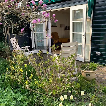 度假居 Zomerhuisje Op *